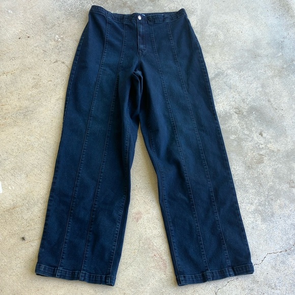 sofia Jeans by Sofia Vergara Diana Super Hi-Rise Palazzo Jeans, 14 - Picture 1 of 9